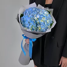 Букет из 3 гортензий 