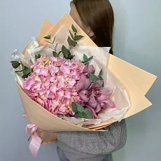 Гортензия и орхидеи