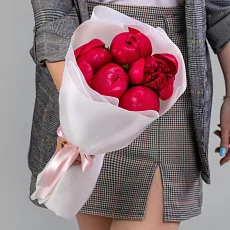 5 Малиновых Пионов в упаковке