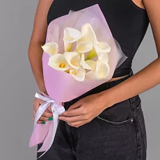 11 Белых Калл в упаковке