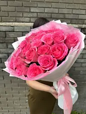 Букет живых цветов из 25 Розовых роз