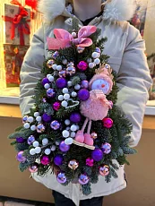 Новогодняя елка со снеговиком 