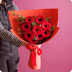 Букет "9 Красных Гербер"