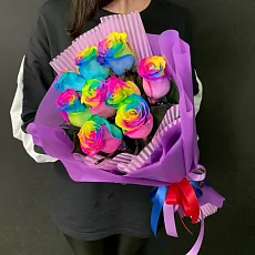 9 радужных роз в упаковке 