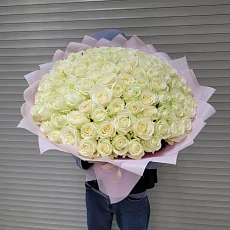 101 шикарная Белая роза