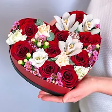 Шляпная коробка "Наша любовь"