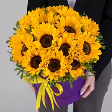 15 Подсолнухов в коробке