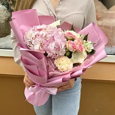 Гортензии и каллы