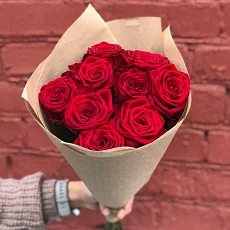 Красные розы премиум 9 штук
