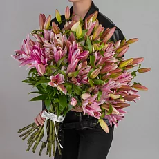 Букет 35 Лилий