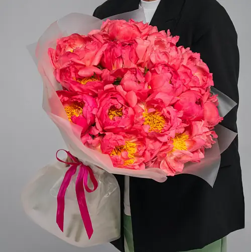 19 Коралловых Пионов в упаковке 