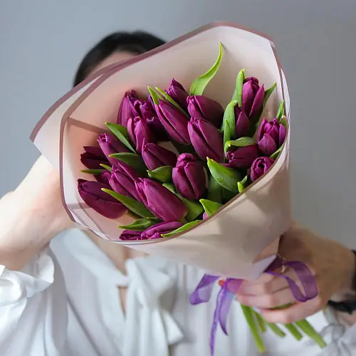Фиолетовые тюльпаны 25 шт