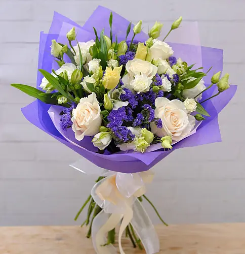 Сборный Букет "Бело-фиолетовое кино"