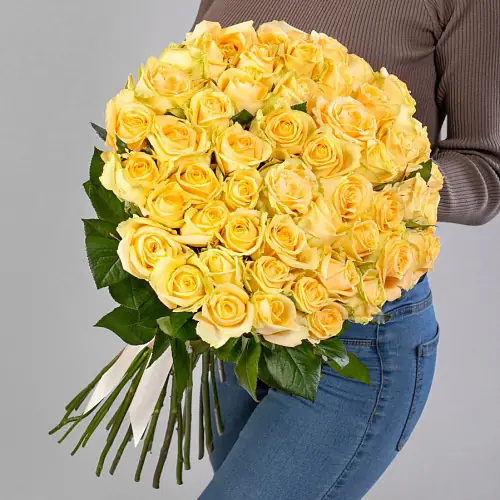 35 Персиковых Роз 