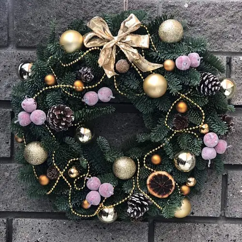 Новогодний венок "Лондон"