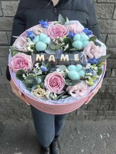 Шляпная коробка "Моей маме"