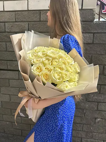 31 Белоснежная Роза