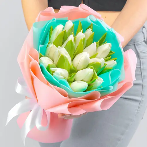 17  Белых Тюльпанов