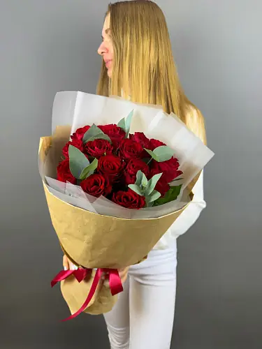 Букет живых цветов из розы премиум